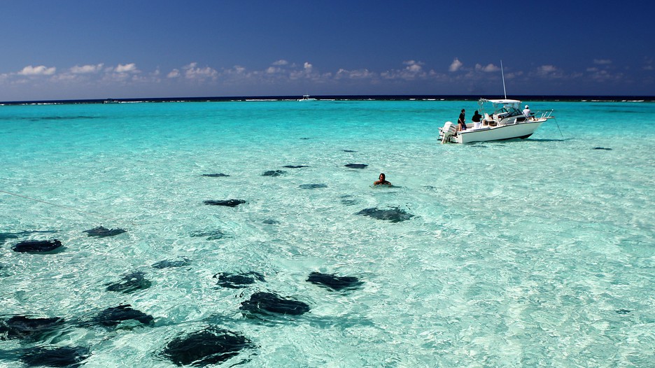 Clear waters off of Grand Cayman